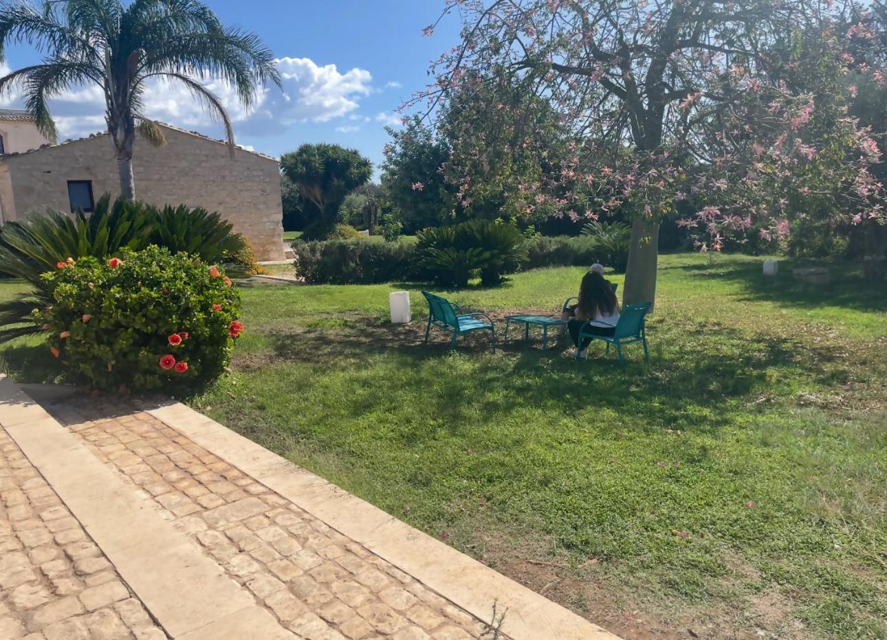 פוצאלו Torre Dantona Country Suites מראה חיצוני תמונה