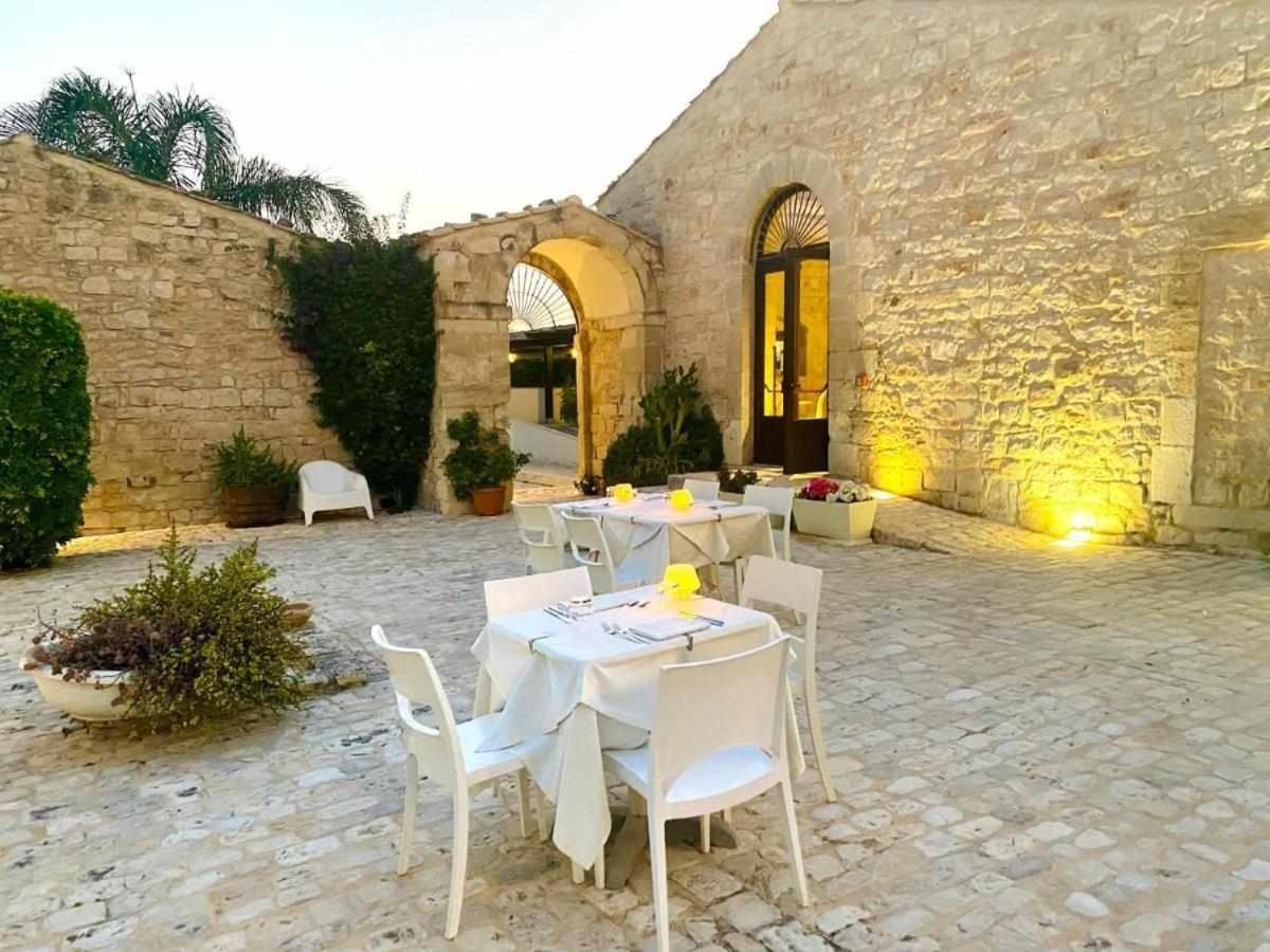 פוצאלו Torre Dantona Country Suites מראה חיצוני תמונה